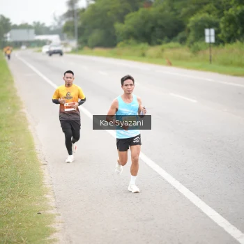 Runner Photo 2037449