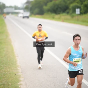 Runner Photo 2037461