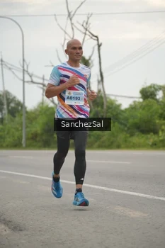 Runner Photo 2037472