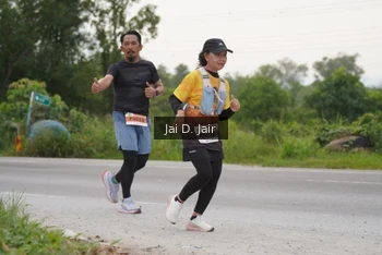 Runner Photo 2037534