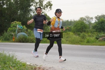 Runner Photo 2037545