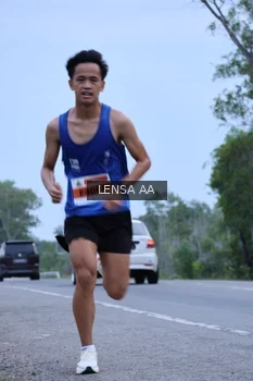 Runner Photo 2037552