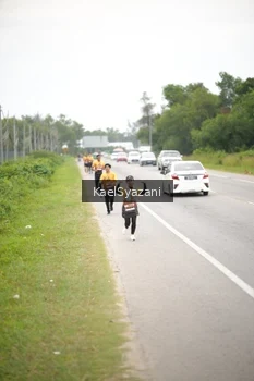 Runner Photo 2037596