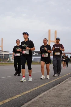 Runner Photo 2037626