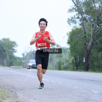 Runner Photo 2037652