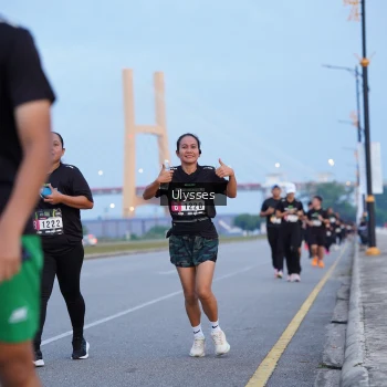 Runner Photo 2037710