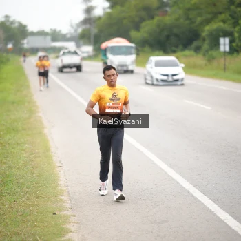 Runner Photo 2037735
