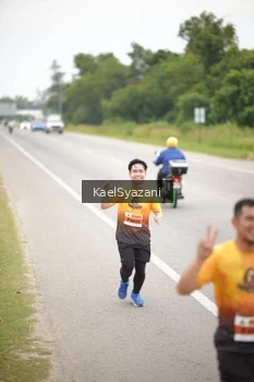 Runner Photo 2037783