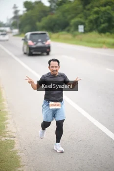 Runner Photo 2037857