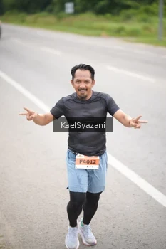 Runner Photo 2037872