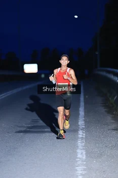 Runner Photo 2037888