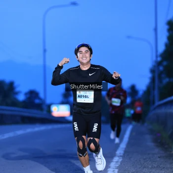 Runner Photo 2037987