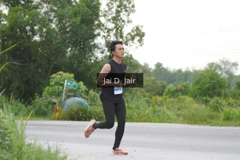 Runner Photo 2038023