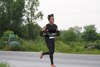 Runner Photo 2038024