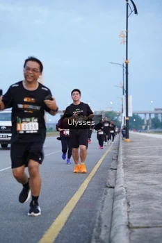 Runner Photo 2038029