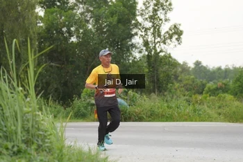Runner Photo 2038030