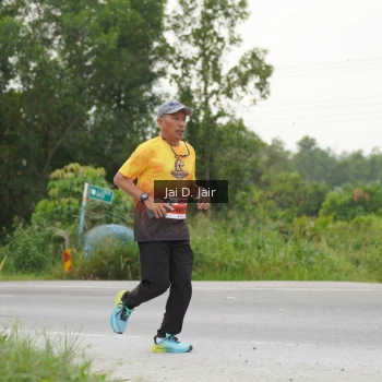 Runner Photo 2038070