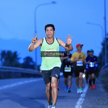 Runner Photo 2038112