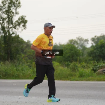 Runner Photo 2038158