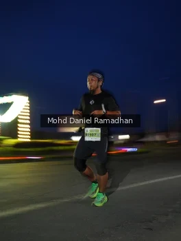 Runner Photo 2038173
