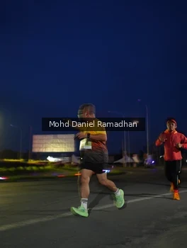 Runner Photo 2038176