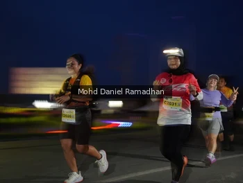 Runner Photo 2038192