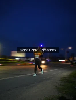 Runner Photo 2038240