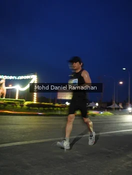 Runner Photo 2038323