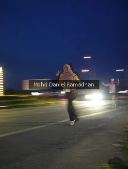 Runner Photo 2038345