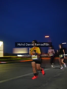 Runner Photo 2038382