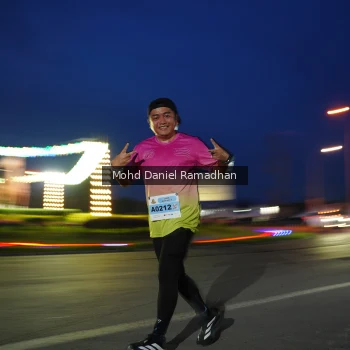 Runner Photo 2038422