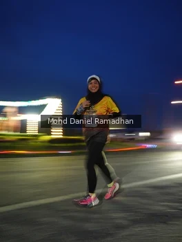 Runner Photo 2038437