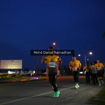 Runner Photo 2038470