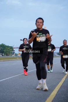 Runner Photo 2038477