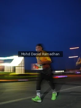 Runner Photo 2038482