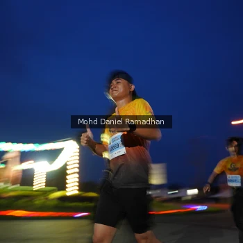 Runner Photo 2038486