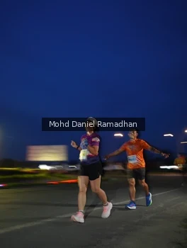 Runner Photo 2038501