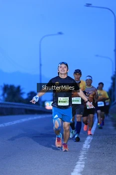 Runner Photo 2038541