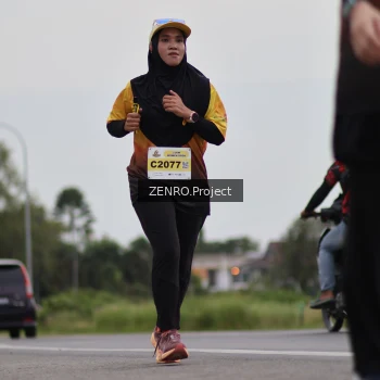 Runner Photo 2038563
