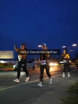 Runner Photo 2038613