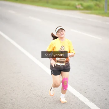 Runner Photo 2038694