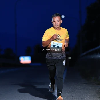 Runner Photo 2038714