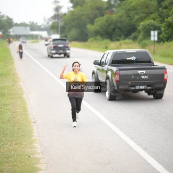 Runner Photo 2038736