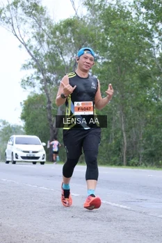 Runner Photo 2038753
