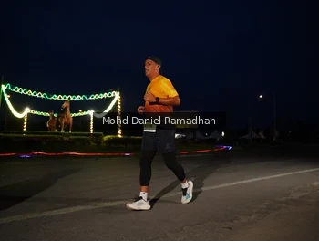 Runner Photo 2038827