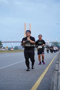 Runner Photo 2038862