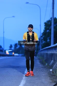 Runner Photo 2038913