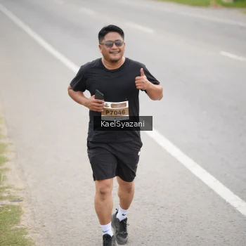 Runner Photo 2038924