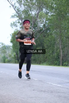 Runner Photo 2038931