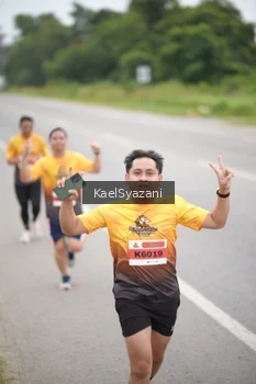 Runner Photo 2038957
